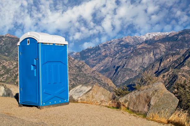 Best Portable Restroom for Sporting Events  in Estherville, IA